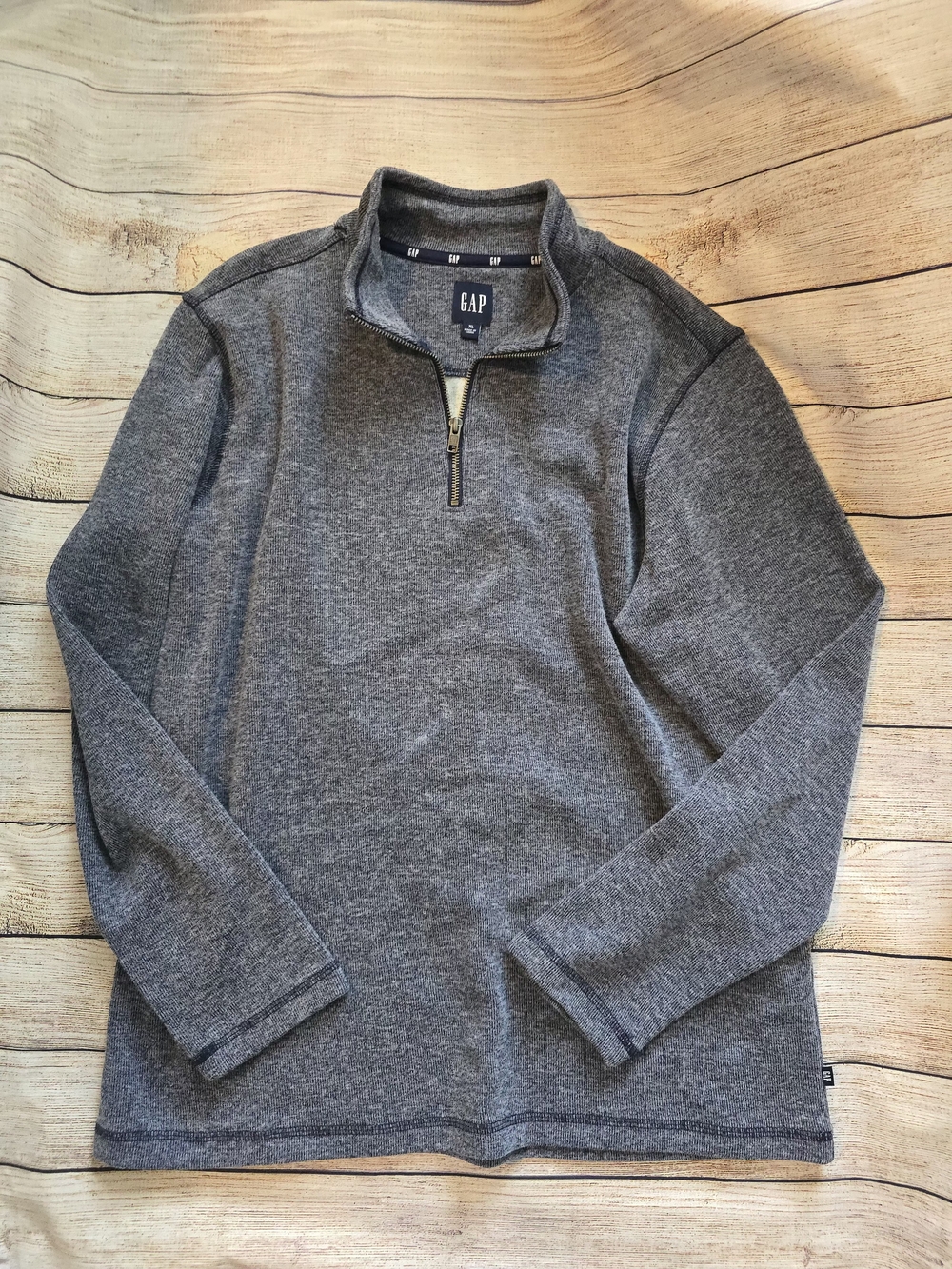 GAP Men's Gray Quarter-Zip Pullover Sweater